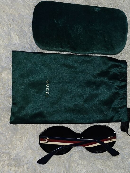 Gucci Oval Sunglasses  (GG0279SA) main image 4